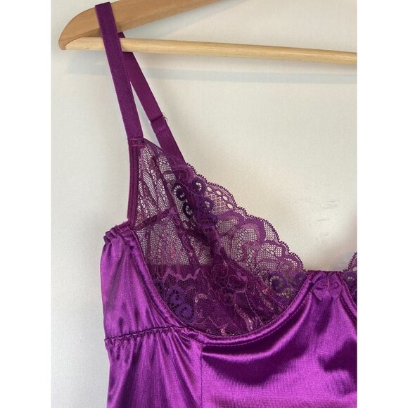 The Escanté Collection Women's Nightdress & Thong Raspberry Color Size X… - Picture 3 of 12